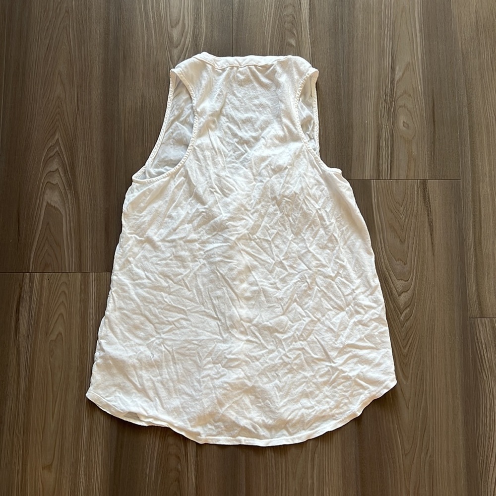 Splendid White Button Up Top Size Small Used - image 4